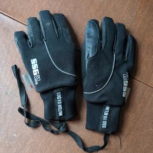 Black Winter Gloves for Women